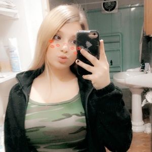 Meet your Posher, Summer